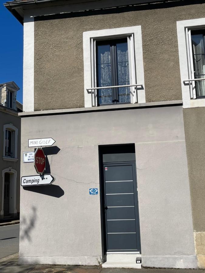Duplex Apartment Beaumont-sur-Sarthe Exterior photo
